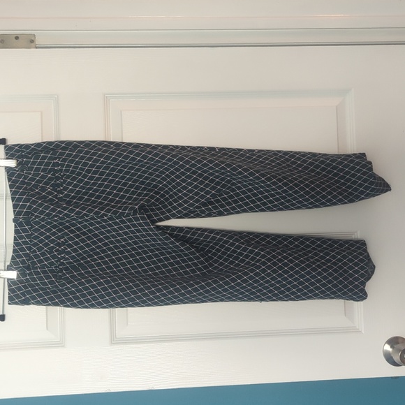 Ann Taylor Curvy Fit Crop Teal with white and pink - Picture 7 of 13